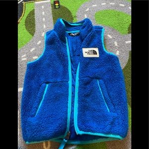 The North Face Puffy soft Vest
